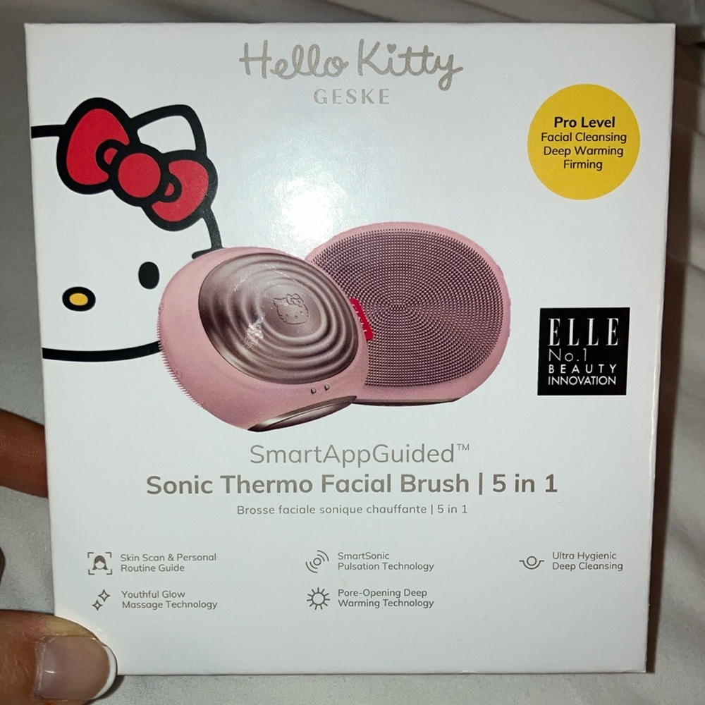 Hello Kitty Geske Sonic Thermo Facial Brush